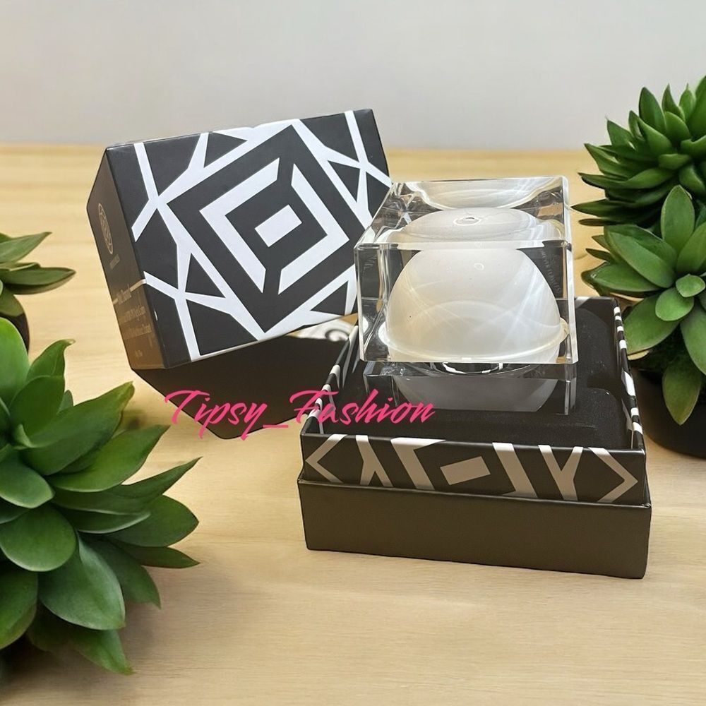 Forever Flawless Night Cream White Diamond Infused HYDRA-PM NEW